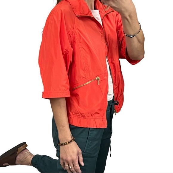 NWT Zenergy by Chicos Orange Rain Coat w Gold Embellishments Size : 1 - Picture 4 of 12